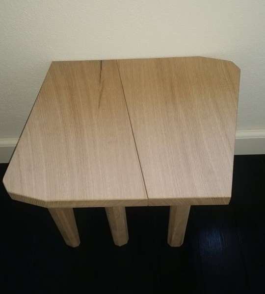 Rustikt plankebord i Silkeborg & Aarhus | Spisebord i massivt træ/træbord i Jylland